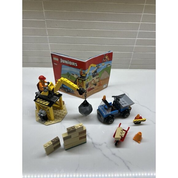 Lego Juniors: Construction (10667) Complete - Picture 2 of 3